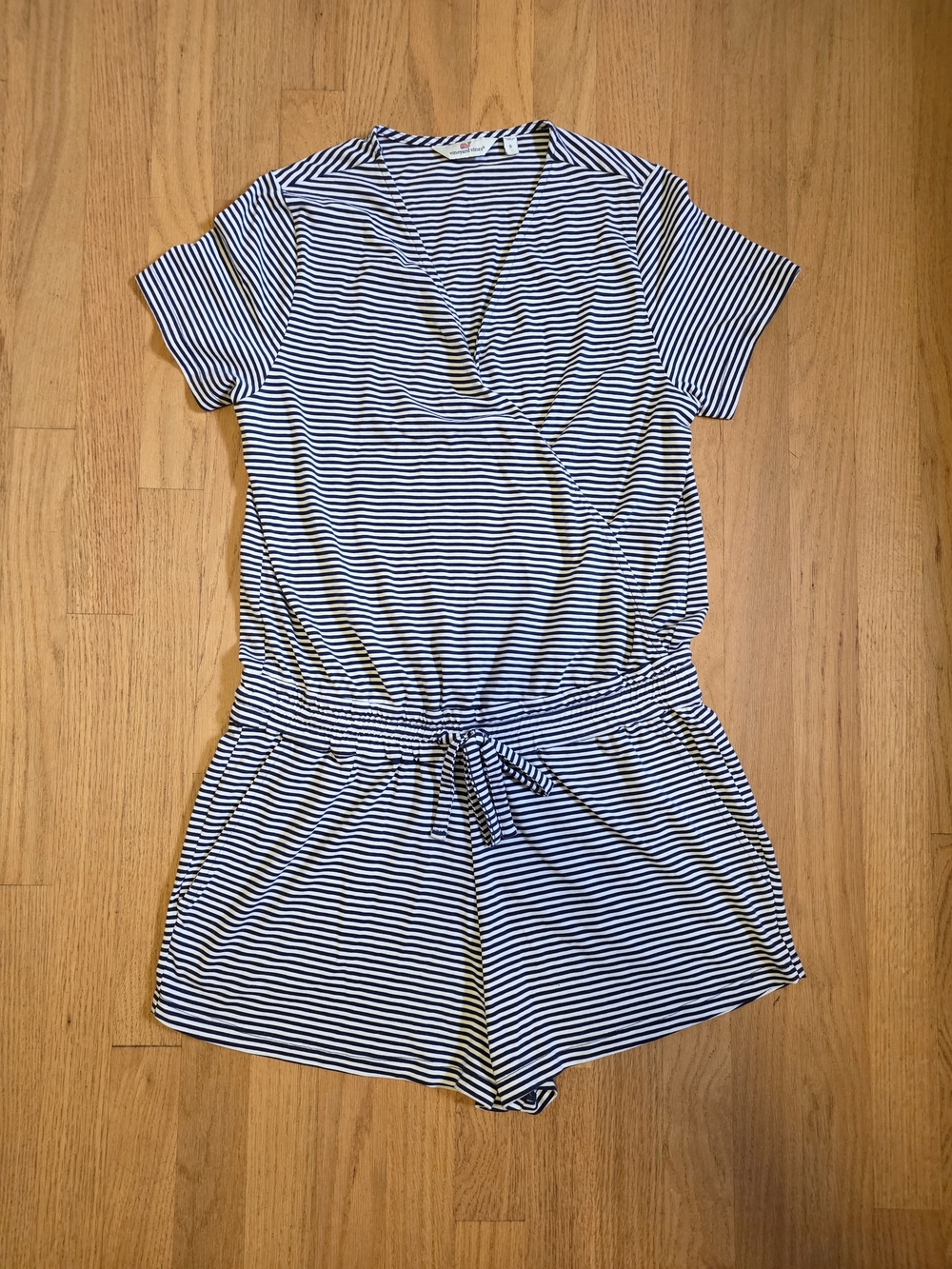 Vineyard Vines Navy & White Striped Womens One-Piece Romper Size Small